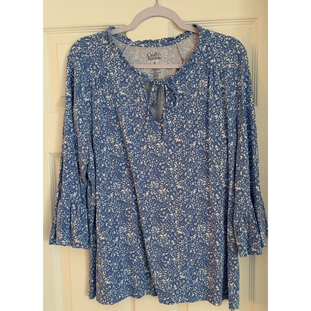 Croft & Barrow 3/4 Sleeve Silky Peasant style Blouse Sz XL Blue/White Floral